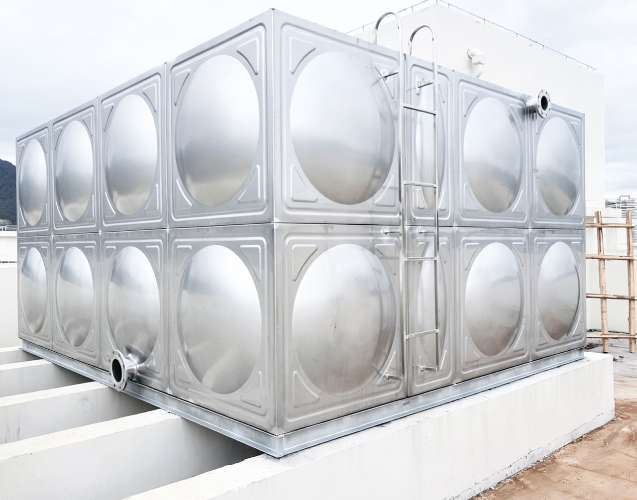 职业教育中心-28吨消防水箱