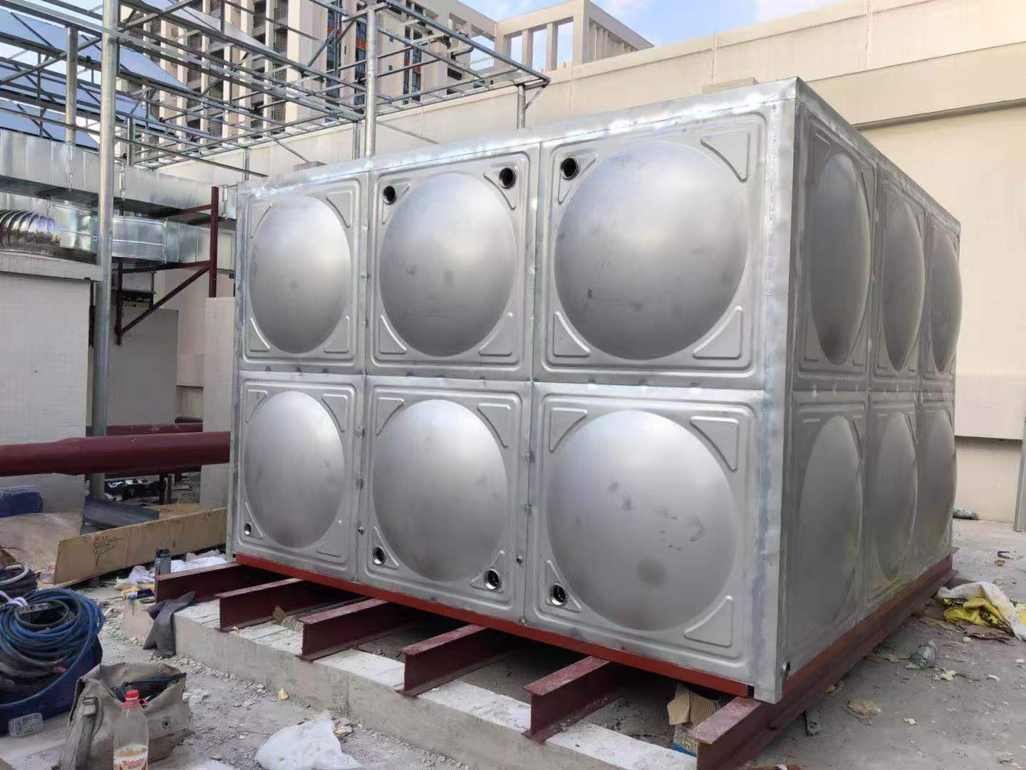 南宁不锈钢水箱厂家，小区厂房蓄水改造选型